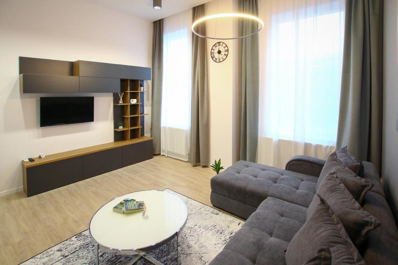 Апартаменты Mianelly Center Констанца Экстерьер фото